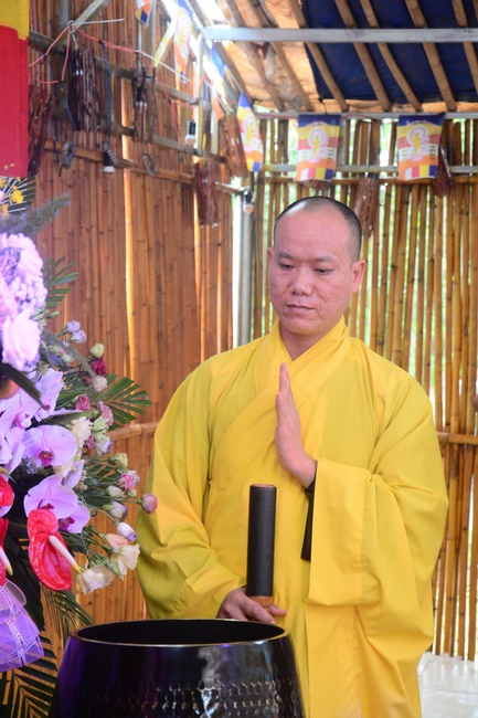 The ceremony of putting the first stone for construction of the main hall of Dang Phap pagoda in Binh Phuoc.