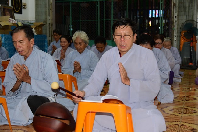 Releasing creatures and repentant ceremony at Minh Chat  ashram in Can Tho