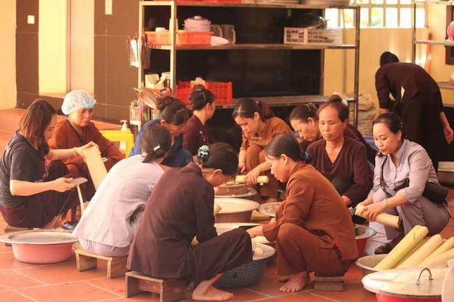 One-Day Retreat at Hoa Phuc Pagoda