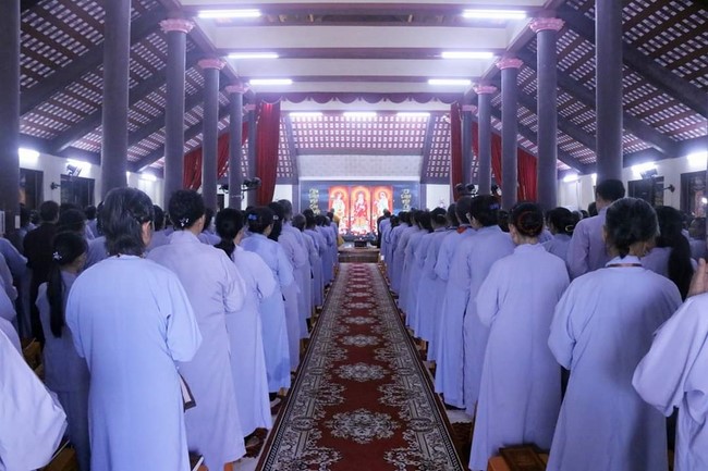 One-Day Retreat at Hoa Phuc Pagoda