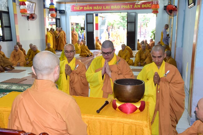 Monks of Hoang Phap Pagoda Joining in the Monastic Confession
