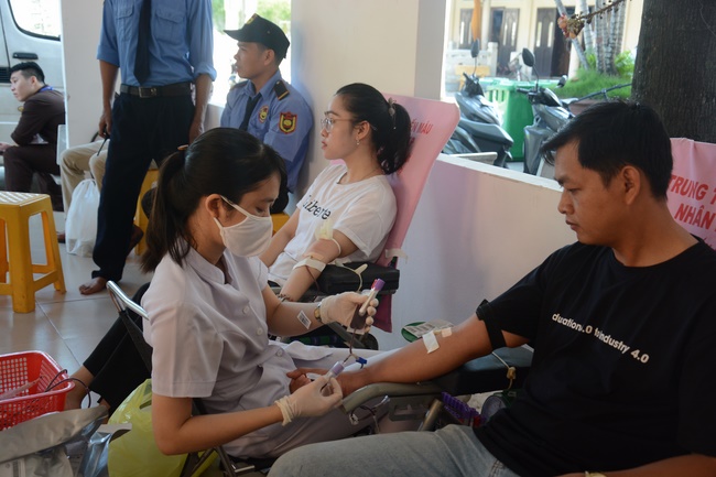 Humanitarian Blood Donation