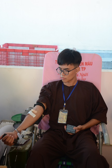 Humanitarian Blood Donation