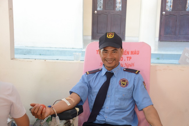 Humanitarian Blood Donation