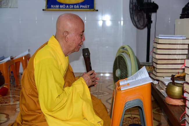 Repentant Ceremony at Minh Chat  ashram in Can Tho