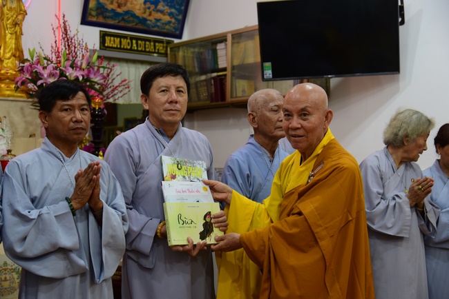 Repentant Ceremony at Minh Chat  ashram in Can Tho