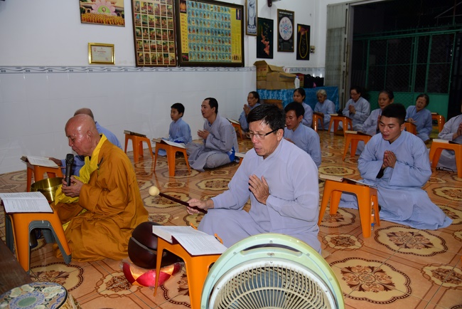Repentant Ceremony at Minh Chat  ashram in Can Tho