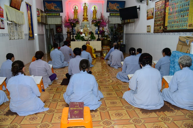 Repentant Ceremony at Minh Chat  ashram in Can Tho