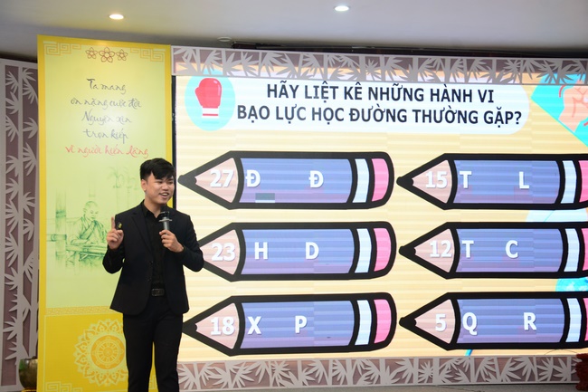 Children Retreat Titled ‘I Return to the Buddha’