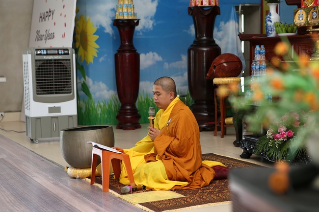 Khóa tu một ngày tại chùa Đống Cao