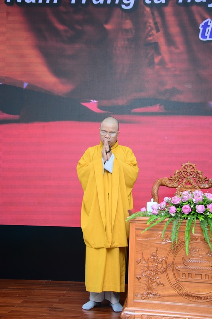 The 1st-day Children 's Summer Retreat