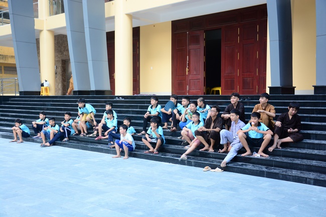 The 1st-day Children 's Summer Retreat