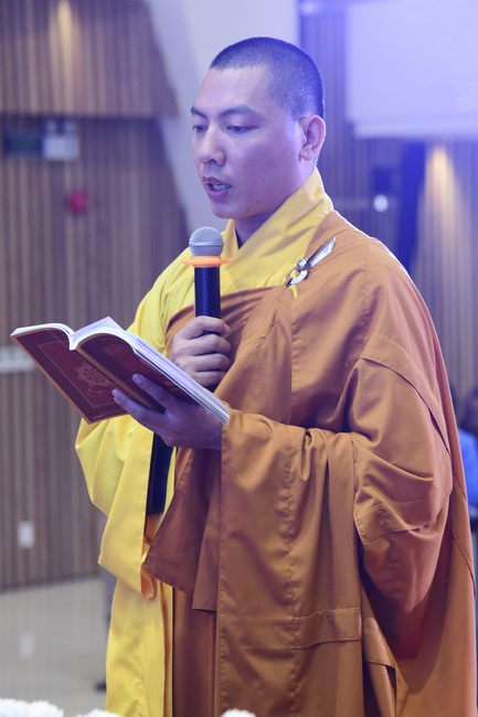The Wedding Ceremony at the pagoda