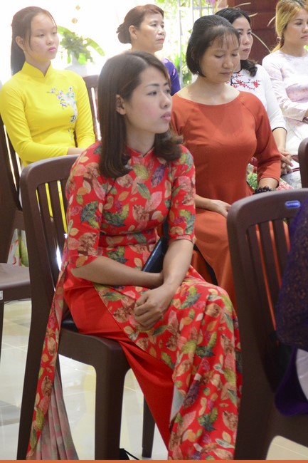 The Wedding Ceremony at the pagoda