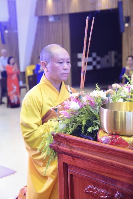 The Wedding Ceremony at the pagoda
