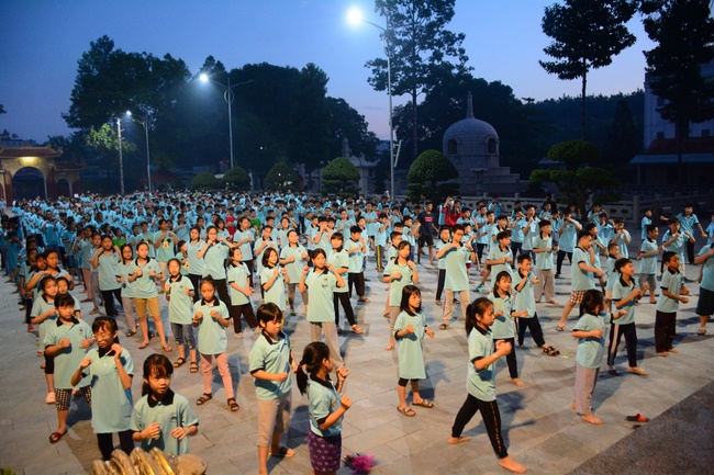 The 3rd-day Children 's Summer Retreat