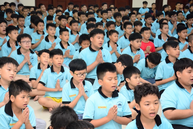 The 3rd-day Children 's Summer Retreat