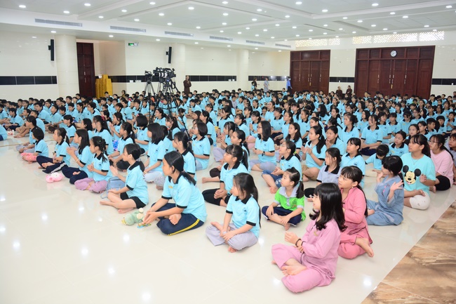 The 3rd-day Children 's Summer Retreat