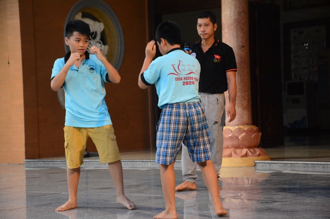 The 3rd-day Children 's Summer Retreat