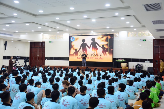 The 3rd-day Children 's Summer Retreat