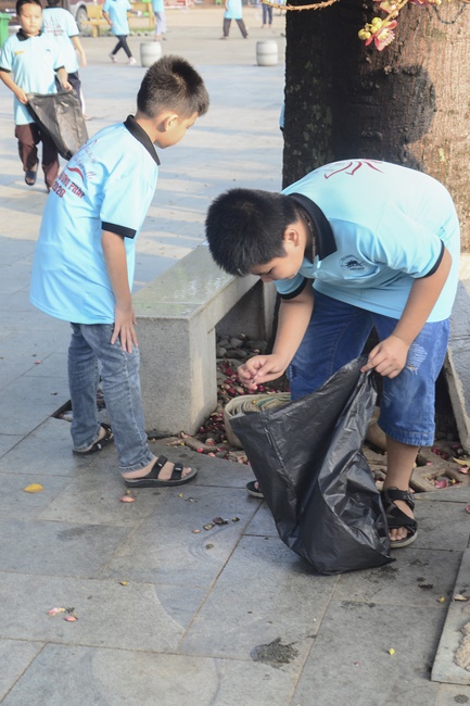 The 3rd-day Children 's Summer Retreat