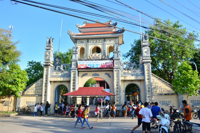 Children Summer Retreat at Tay Khanh Pagoda