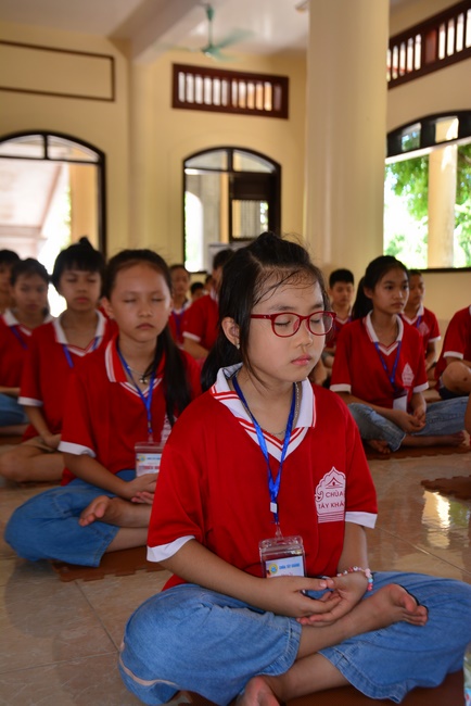 Children Summer Retreat at Tay Khanh Pagoda