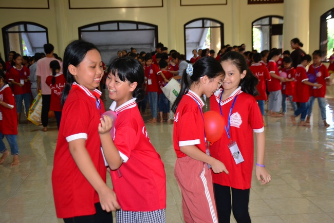 Children Summer Retreat at Tay Khanh Pagoda