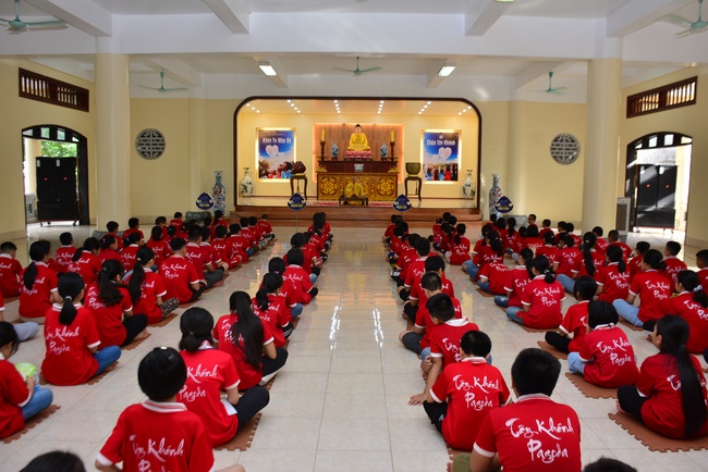 Children Summer Retreat at Tay Khanh Pagoda