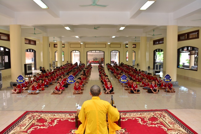 Children Summer Retreat at Tay Khanh Pagoda