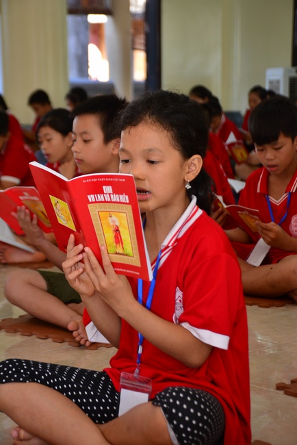 Children Summer Retreat at Tay Khanh Pagoda