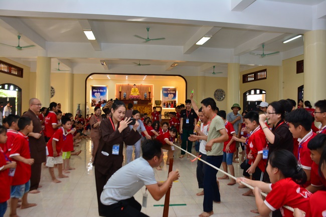 Children Summer Retreat at Tay Khanh Pagoda