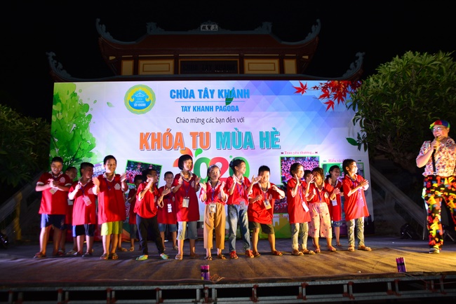 Children Summer Retreat at Tay Khanh Pagoda