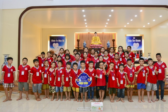 Children Summer Retreat at Tay Khanh Pagoda