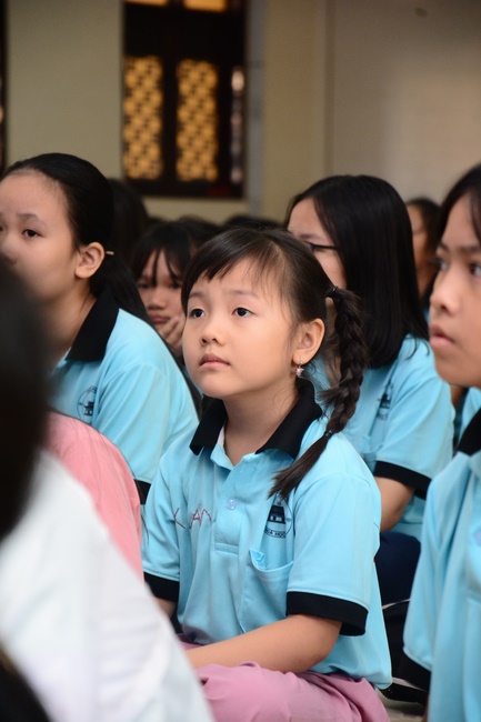 The 4th-day Children 's Summer Retreat