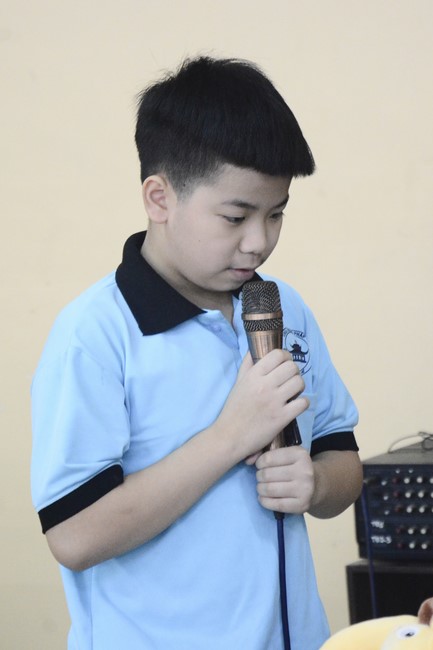 The 4th-day Children 's Summer Retreat