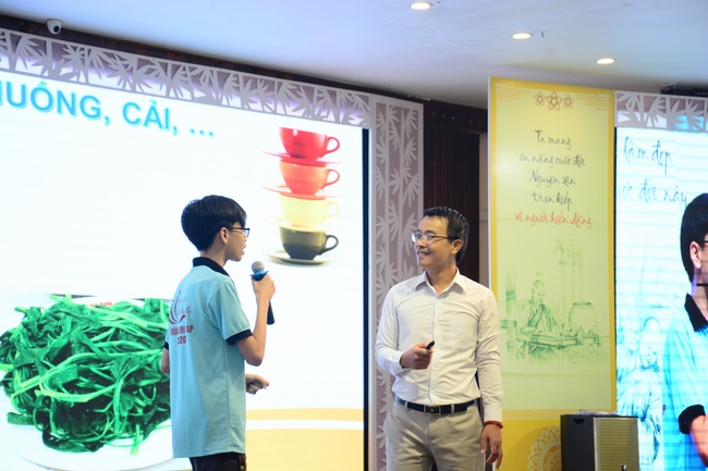 The 4th-day Children 's Summer Retreat