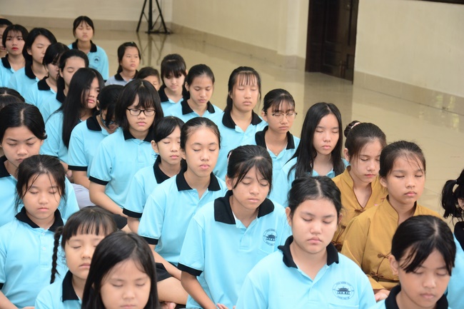 The 4th-day Children 's Summer Retreat