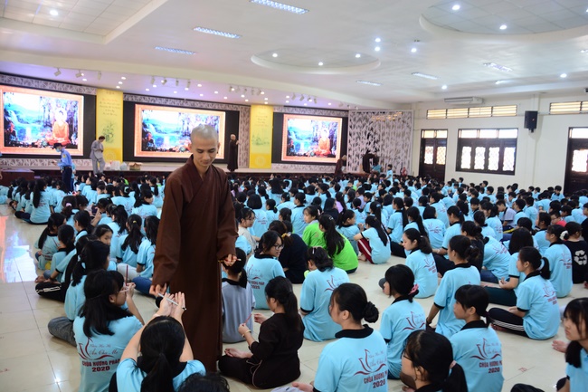 The 5th-day Children 's Summer Retreat