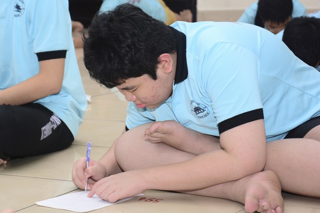 The 5th-day Children 's Summer Retreat