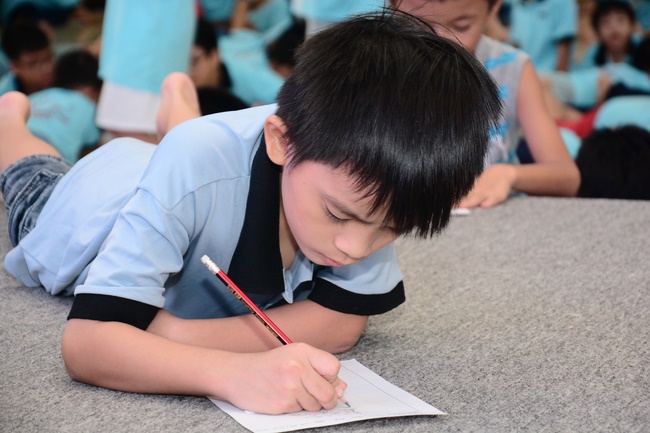 The 5th-day Children 's Summer Retreat