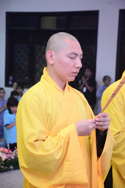 The Candle-Lighting Night Showing Gratitude in the Children Summer Retreat