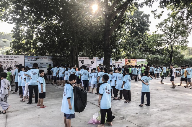 Ngày thứ sáu Khóa học hè thiếu nhi