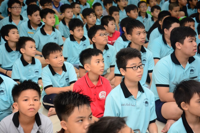 Ngày thứ sáu Khóa học hè thiếu nhi