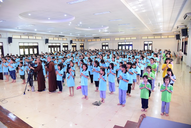 The Closing Ceremony of Children Summer Retreat in 2020
