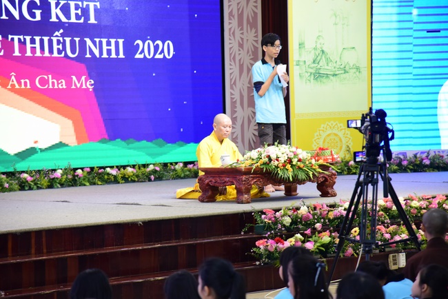 The Closing Ceremony of Children Summer Retreat in 2020