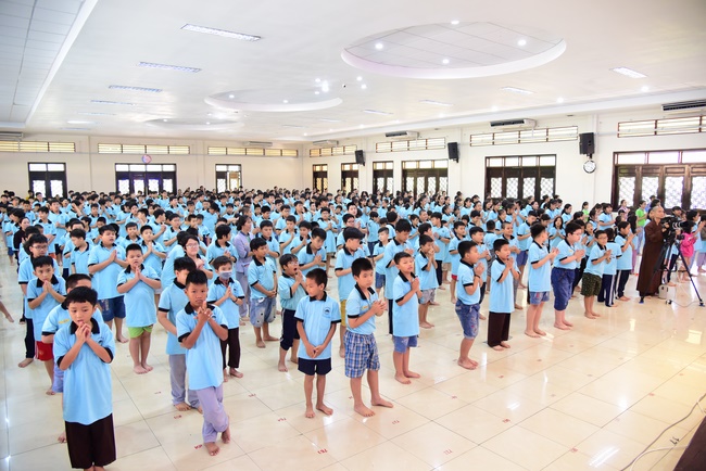 The Closing Ceremony of Children Summer Retreat in 2020