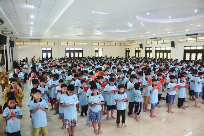 The Closing Ceremony of Children Summer Retreat in 2020