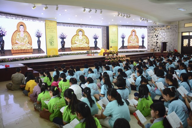 The Closing Ceremony of Children Summer Retreat in 2020