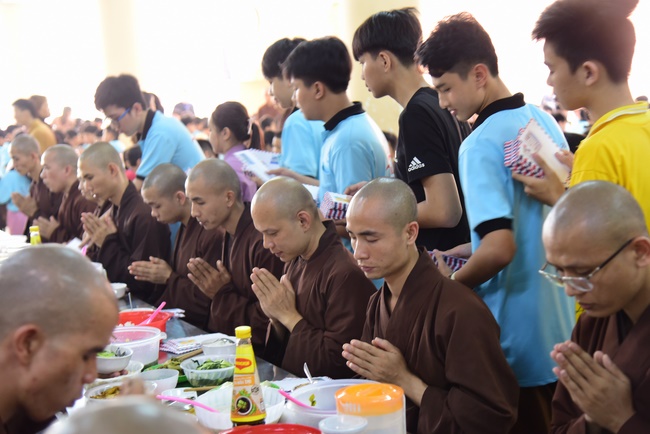 The Closing Ceremony of Children Summer Retreat in 2020